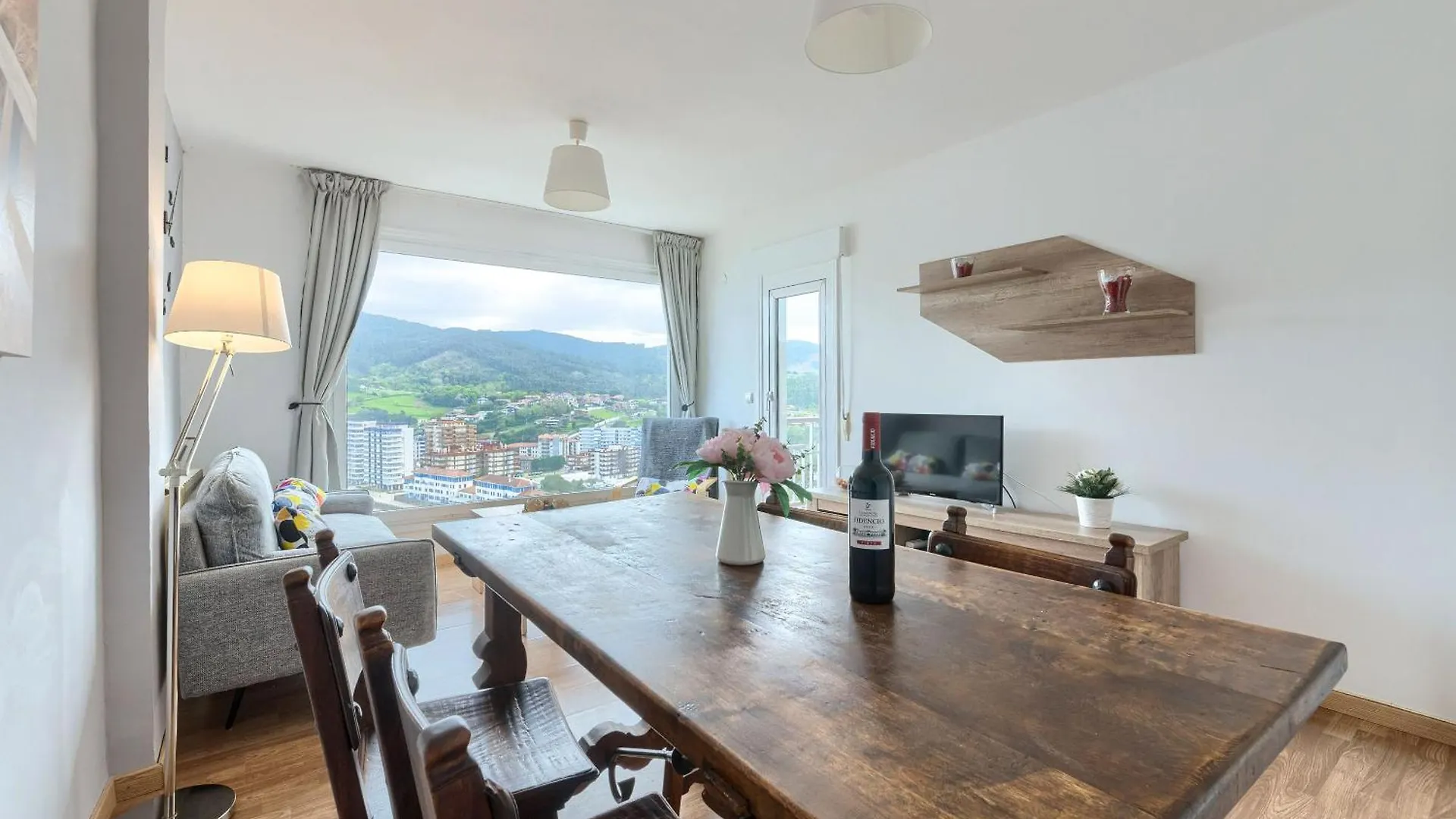 Coast & Beach View Parking Bakio Appartement